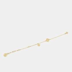 Pre Owned CH Carolina Herrera Gold Tone Petite Rosetta Insignia Bracelet & Earrings Set