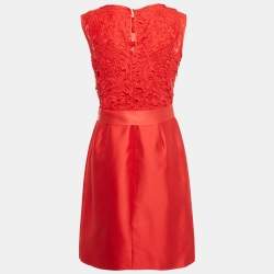 Pre Owned CH Carolina Herrera Red Floral Lace & Crepe Sleeveless Short Dress M