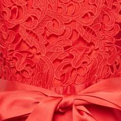 Pre Owned CH Carolina Herrera Red Floral Lace & Crepe Sleeveless Short Dress M