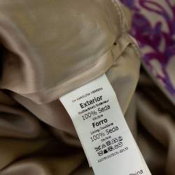 مملوكة مسبقًا فستان سي أتش كارولينا هيريرا ماكسي ربطة خصر حرير مطبوع بيج وأرجواني مقاس متوسط