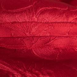 مملوكة مسبقًا فستان سي أتش كارولينا هيريرا جاكار بطبعة زهور أحمر واسع وبلا أكمام  مقاس كبير - لارج