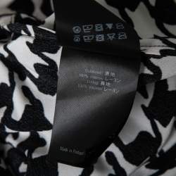 Pre Owned جاكيت سي أتش كارولينا هيريرا ساتان مطبوع هوندتوث مونوكرومي مقاس متوسط (ميديوم)