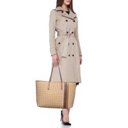 مملوكة مسبقًا CH Carolina Herrera Brown/Beige Monogram Canvas Shopper Tote