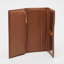 Pre Owned CH Carolina Herrera Brown Monogram Quilted Leather Trifold Wallet