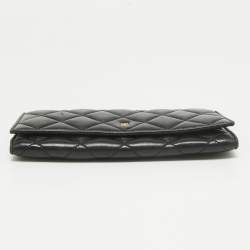 CH Carolina Herrera Black Quilted Leather Trifold Wallet