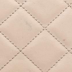 Pre Owned CH Carolina Herrera Cream Leather Continental Bifold Wallet