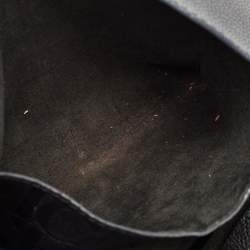 Pre Owned CH Carolina Herrera Black Leather Large Minuetto Flap Top Handle Bag