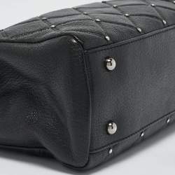 مملوكة مسبقًا CH Carolina Herrera Black Quilted Leather Crystal Studded Chain Tote