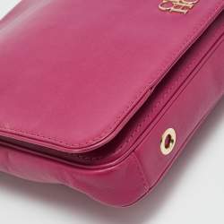 Pre Owned CH Carolina Herrera Fuchsia Leather Chain Flap Bag