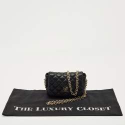 Pre Owned CH Carolina Herrera Black Quilted Leather Chain Crossbody Bag