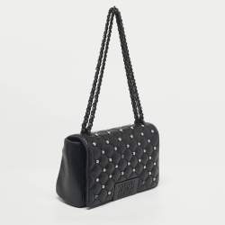 Pre Owned CH Carolina Herrera Black Quilted Leather Pearl Studded Flap Chain Shoulder Bag