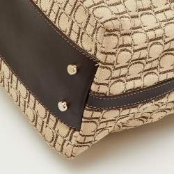 مملوكة مسبقًا حقيبة باكيت حبل سي إتش كارولينا هيريرا جلد وقماش مونوغرام بني/بيج