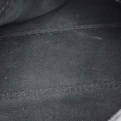 مملوكة مسبقًا حقيبة سي إتش كارولينا هيريرا مينييتو جلد أسود صغير بيد علوية