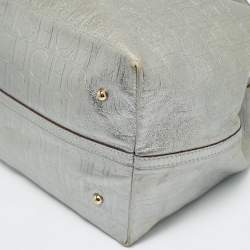 مملوكة مسبقًا Carolina Herrera Matryoshka Metallic Grey Monogram Leather Tote