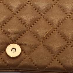مملوكة مسبقًا CH Carolina Herrera Gold Quilted Leather Flap Shoulder Bag