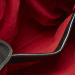 مملوكة مسبقًا CH Carolina Herrera Black Leather Charm Tote