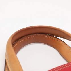 مملوكة مسبقًا حقيبة يد سي أتش كارولينا هيريرا حمراء / بيج منقوشة بالشعار جلد