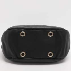 Pre Owned حقيبة هوبو كارولينا هيريرا سي إتش جلد أسود