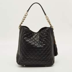 مملوكة مسبقًا CH Carolina Herrera Tassel Black Quilted Leather Hobo