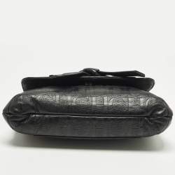 مملوكة مسبقًا حقيبة كتف سي إتش كارولينا هيريرا بأودي بفي بكعب جلد مونوجرامي أسود