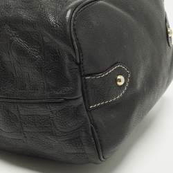 مملوكة مسبقًا حقيبة باكيت سي إتش كارولينا هيريرا جلد منقوش أسود برباط