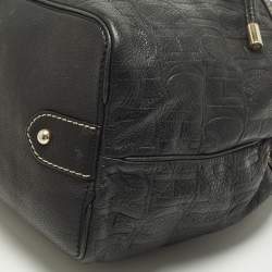 مملوكة مسبقًا حقيبة باكيت سي إتش كارولينا هيريرا جلد منقوش أسود برباط