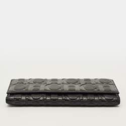Pre Owned CH Carolina Herrera Black Monogram Embossed Leather Flap Continental Wallet