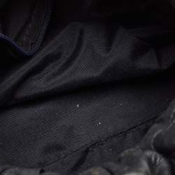 Pre Owned حقيبة باكيت سي إتش كارولينا هيريرا جلد أزرق بحري منقوش