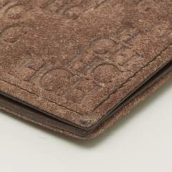 مملوكة مسبقًا محفظة سي إتش كارولينا هيريرا قلاب جلد مونوغرام أسود بالنمط القاري