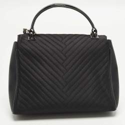 Pre Owned CH Carolina Herrera Black Quilted Satin Top Handle Bag