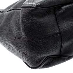 مملوكة مسبقًا CH Carolina Herrera Dark Purple Pebbled Leather Hobo