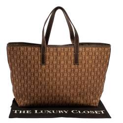 Pre Owned حقيبة يد شوبر سى أتش كارولينا هيريرا جلد وكانفاس مونوغرامى وكانفاس مونوغرامى بنى 