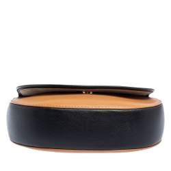 Pre Owned حقيبة كتف كارولينا هيريرا قلاب بسلسلة جلد بني/ أسود  