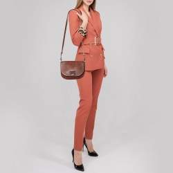 Pre Owned حقيبة كروس سي أتش كارولينا هيريرا جلد بنية بقلاب 