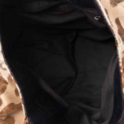 مملوكة مسبقًا حقيبة كتف سي أتش كارولينا هيريرا شعا ر بطيه شعر عجل طباعة فهد بيج / بني 