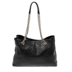 Pre Owned CH Carolina Herrera Black Quilt Pattern Leather Chain Shopper Tote