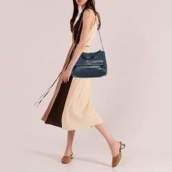 Pre Owned Carolina Herrera Navy Blue Leather Minuetto Flap Top Handle Bag