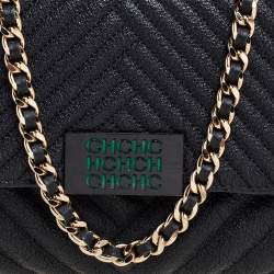 Pre Owned CH Carolina Herrera Black Chevron Leather Chain Flap Shoulder Bag