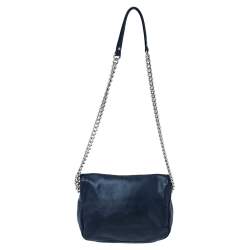 Pre Owned حقيبة كتف سي أتش كارولي نا هيريرا جلد أزرق كحلي بسلسلة وقلاب 