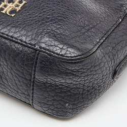 مملوكة مسبقًا حقيبة كروس سي أتش كارولينا هيريرا جلد أسود 