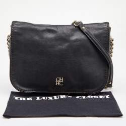 Pre Owned حقيبة كتف سي أتش كارولينا هيريرا جلد أسود بسلسلة وقلاب 