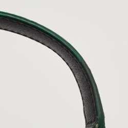 مملوكة مسبقًا CH Carolina Herrera Black Quilted Leather Flap Top Handle Bag