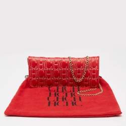 مملوكة مسبقًا CH Carolina Herrera Red Monogram Leather Jerry Chain Clutch