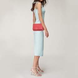 مملوكة مسبقًا CH Carolina Herrera Red Quilted Leather Flap Chain Shoulder Bag