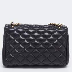 مملوكة مسبقًا CH Carolina Herrera Black Quilted Leather Flap Chain Shoulder Bag