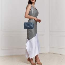 مملوكة مسبقًا CH Carolina Herrera Blue Quilted Leather Flap Chain Shoulder Bag