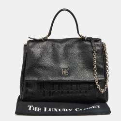 Pre Owned حقيبة سي أتش كارولينا هيريرا مينويتو جلد أسود بقلاب يد علوية