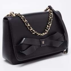 مملوكة مسبقًا CH Carolina Herrera Black Leather Bow Shoulder Bag