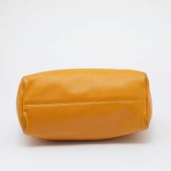 مملوكة مسبقًا CH Carolina Herrera Yellow Leather Shopper Tote