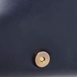 Pre Owned حقيبة كتف سي أتش كارولينا هيريرا جلد زرقاء مبطنة بقلاب